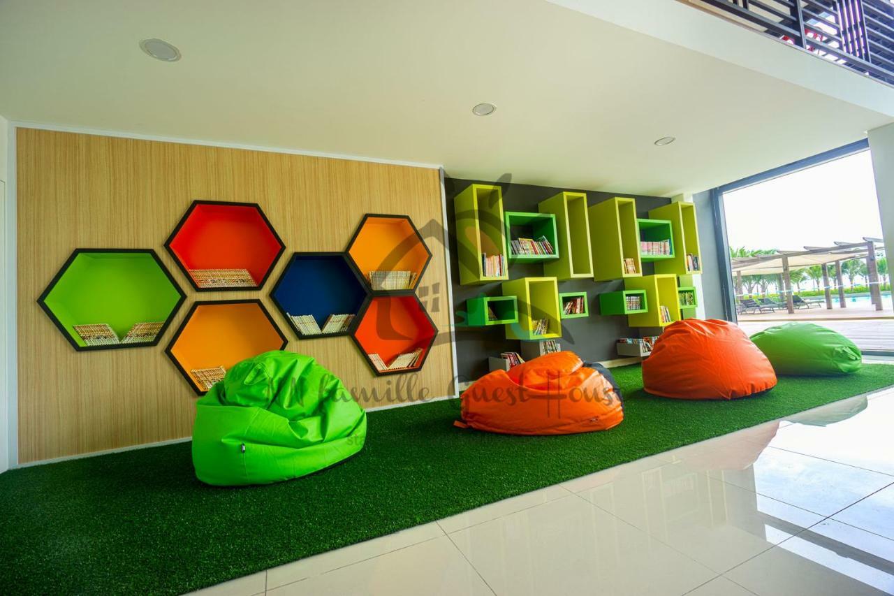 Nn Famille Guest House Пасир Гуданг Екстериор снимка